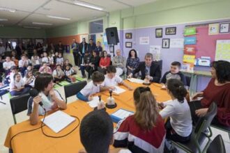 “Especial Elecciones”: Alumnos De Primaria Participan En Un Debate Radiofónico Con El Presidente Del Gobierno Canario 1