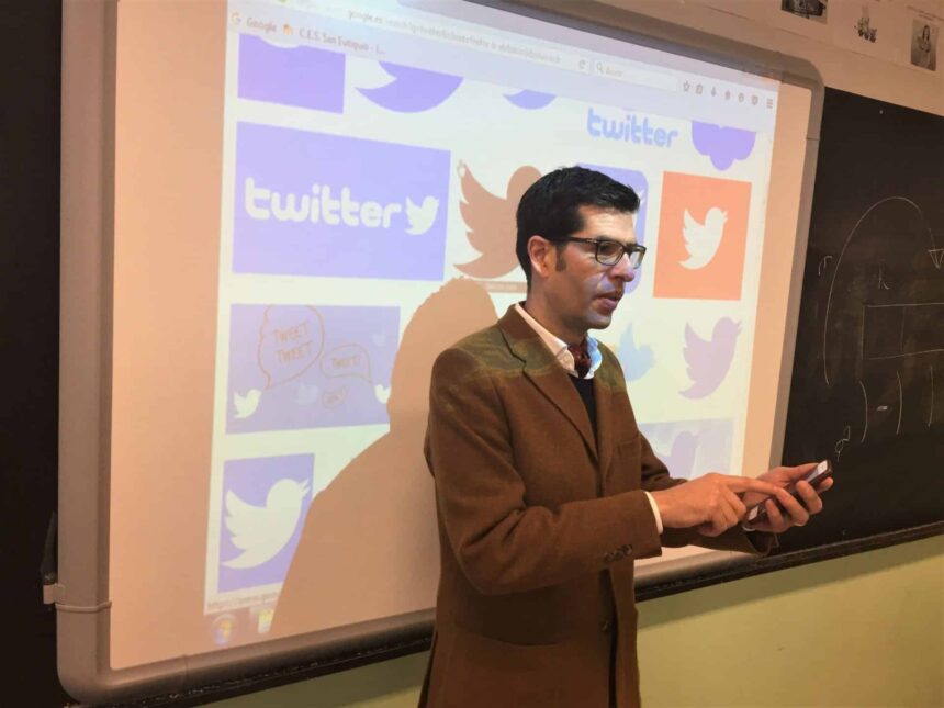 Eduardo Infante, El Profesor Que Enseña Filosofía A Sus Alumnos En Twitter 1