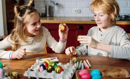 Manualidades con huevos de Pascua