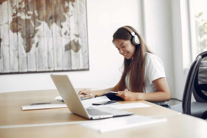 Método 5S Chica Estudiando